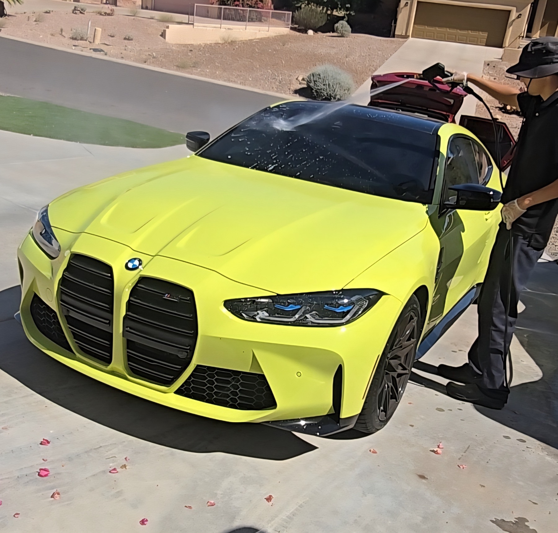 BMW M4 Competition São Paulo Yellow detailed